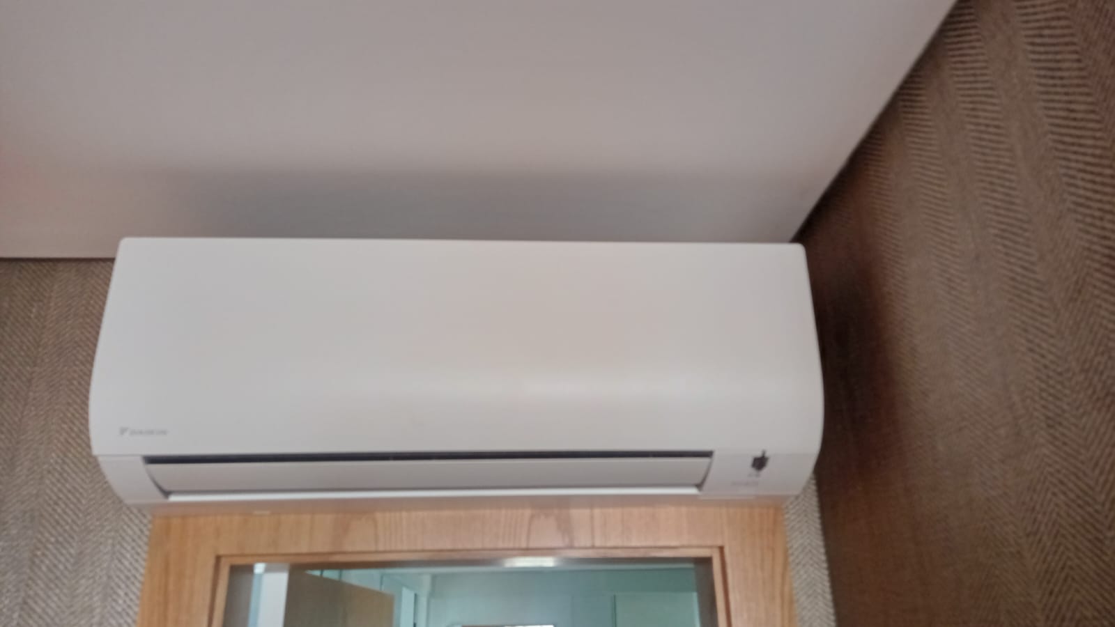Elevadores e Ar-Condicionados Envelopados 1